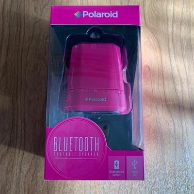 LOT 33 A: NIP Polaroid Bluetooth Portable Speaker & Mainstays Speaker Light w/ Cord