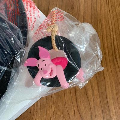 LOT 36 A: NIP Disney's Winnie The Pooh; Pooh & Friends Animated Musical Wall Clock w/ Remote Controller