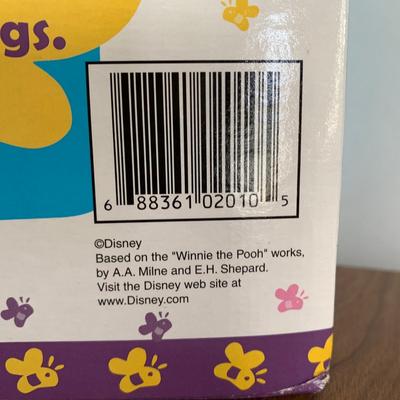 LOT 36 A: NIP Disney's Winnie The Pooh; Pooh & Friends Animated Musical Wall Clock w/ Remote Controller