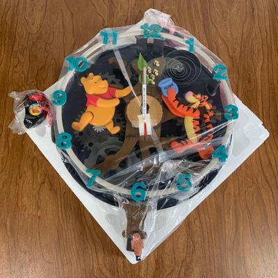 LOT 36 A: NIP Disney's Winnie The Pooh; Pooh & Friends Animated Musical Wall Clock w/ Remote Controller