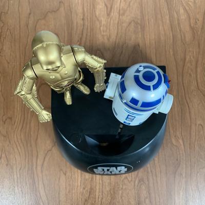 LOT 38 A: 1995 Thinkway Toys Star Wars Coin Bank & DK Readers Star Wars Galactic Crisis! by Ryder Windham