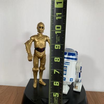 LOT 38 A: 1995 Thinkway Toys Star Wars Coin Bank & DK Readers Star Wars Galactic Crisis! by Ryder Windham