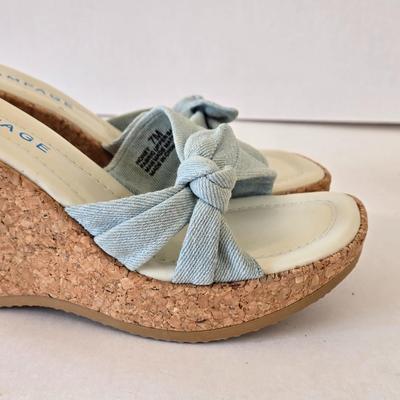 LOT 42B: New Rampage Wedges Size 7, Splash Wedges Size 7, Report Wedges Size 7, & New York Transit Wedges Size 7.5