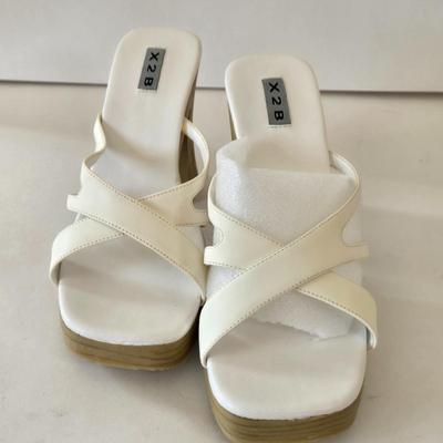 LOT 43B: l.e.i. Dress Sandals Size 7.5, X2B Sandals Size 7, & Rouge Helium Flat Sandals Size 7