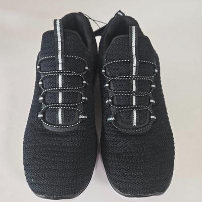 LOT 51A: New Athletic Works Shoes Size 7 & Gently Worn Nike Flex TR 6 Shoes Size 8