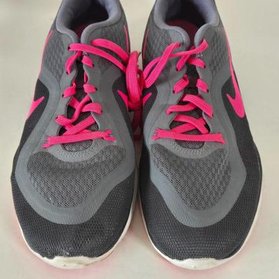 LOT 51A: New Athletic Works Shoes Size 7 & Gently Worn Nike Flex TR 6 Shoes Size 8