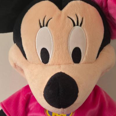 LOT 52A: Minnie Mouse x 2 Jumbo Stuffed Toys