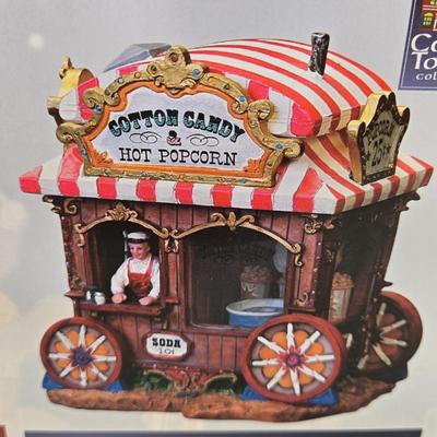 LOT 56B: New in Box Lemax Carnival Village Ticket Booth &Cotton Candy Stand