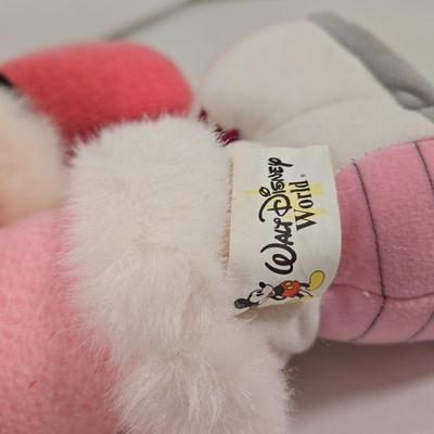 LOT 60A: All Bundled Up Minnie and Mickey x 2