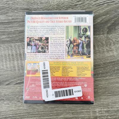 LOT 62B: NIP Kids' / Family DVDs: E.T., Ghostbusters, The Wizard of Oz, The Emoji Movie, Tom and Jerry: Paws for a Holiday & MVP...