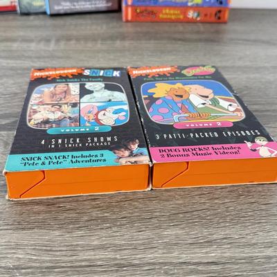 LOT 80B: Nickelodeon VHS Tapes & DVDs: Hey Arnold! Movie, Rugrats, Snick & Doug