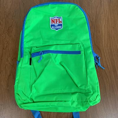 LOT 82 A: NWT 2 Eaglesport NFL ALUMNI Backpacks & Summit Ridge Backpack w/ NIP School Supplies