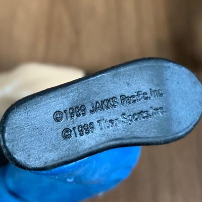 LOT 83 A: Jakks Pacific WWF Collection; Slammers Action Ring, NIP Final Count Series 1 Twist Of Fate, & More