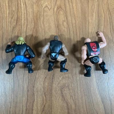 LOT 83 A: Jakks Pacific WWF Collection; Slammers Action Ring, NIP Final Count Series 1 Twist Of Fate, & More