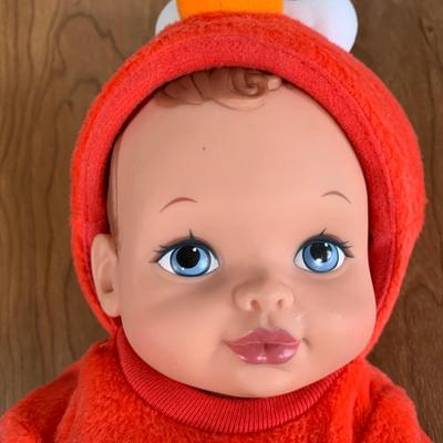 LOT 85 A: Sesame Street Elmo Collection; 2008 Fisher-Price Elmo Live! & 2002 Hokey Pokey Elmo, Limited Edition 25th Anniversary...