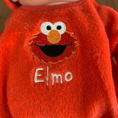 LOT 85 A: Sesame Street Elmo Collection; 2008 Fisher-Price Elmo Live! & 2002 Hokey Pokey Elmo, Limited Edition 25th Anniversary...