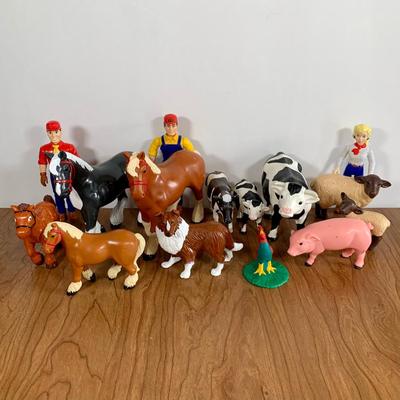 LOT 87 A: Tonka Farm Toys Collection; People, Animals, Fences, Cart, & More
