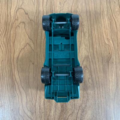 LOT 87 A: Tonka Farm Toys Collection; People, Animals, Fences, Cart, & More