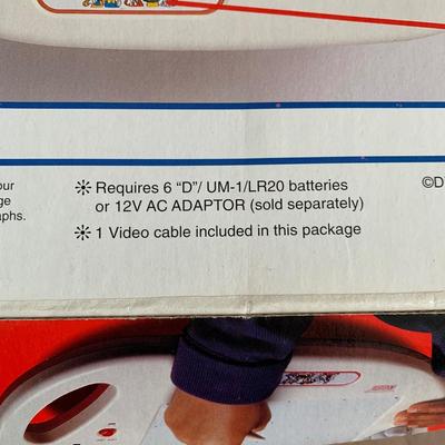 LOT 88 B: 2000 Wild Planet Radio DJ Broadcast Studio & 1993 Vtech Disney's Mickey Mouse Video Painter