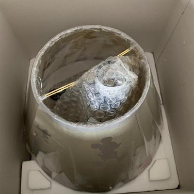 LOT 90 A: NIP Disney's Mickey Mouse Animated Talking Lamp