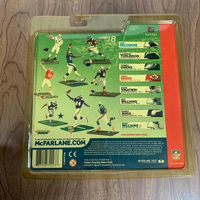 LOT 91 A: NFL Miami Dolphins Sweatshirt & NIP 2004 McFarlane Sports Picks Ricky Williams Figurine