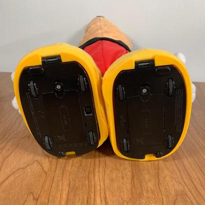 LOT 95 A: 2009 Fisher-Price Disney's Dance Star Mickey Mouse & Vintage Mickey & Minnie Mouse PVC Figurines