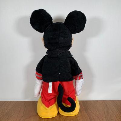LOT 95 A: 2009 Fisher-Price Disney's Dance Star Mickey Mouse & Vintage Mickey & Minnie Mouse PVC Figurines