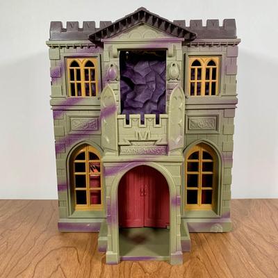 LOT 96 B: 1991 Kenner Animated Batman Wayne Manor Bat Cave Playset