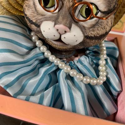 LOT 98 A: NIP 1988 Limited Edition Numbered Jeanette Curley Enesco Gift Gallery Londondary Ladies "Prudence" Musical Jack In...