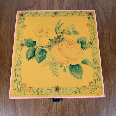 LOT 98 A: NIP 1988 Limited Edition Numbered Jeanette Curley Enesco Gift Gallery Londondary Ladies "Prudence" Musical Jack In...