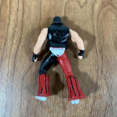 LOT 99 A: 1998 Toy Biz Co. WCW Miniature Metal Figurines