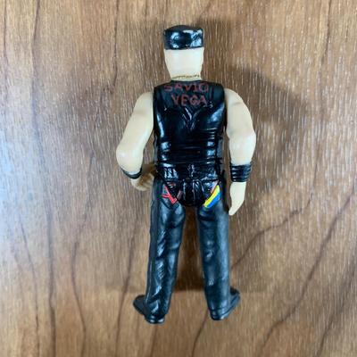 LOT 100 A: 1998 NWO WCW C-Pen, 1999 Collectible Playing Cards, & Miniature Figurines