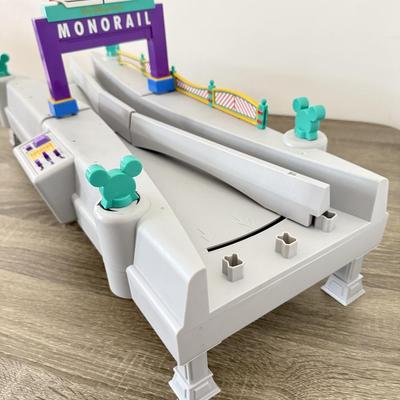 LOT 105B: Disney Parks Model Monorail Switch Station Walt Disney World Disneyland