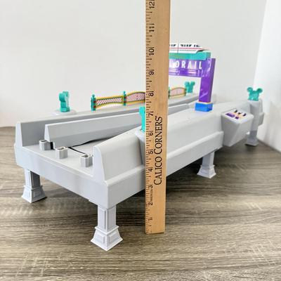LOT 105B: Disney Parks Model Monorail Switch Station Walt Disney World Disneyland