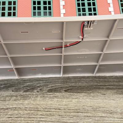 LOT 106B: Disney Parks Model Monorail Main Street Station