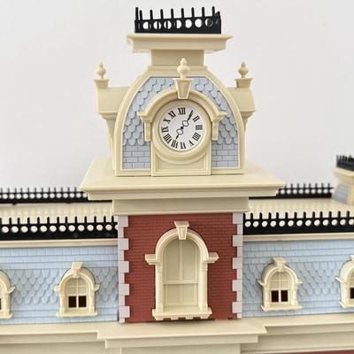 LOT 106B: Disney Parks Model Monorail Main Street Station