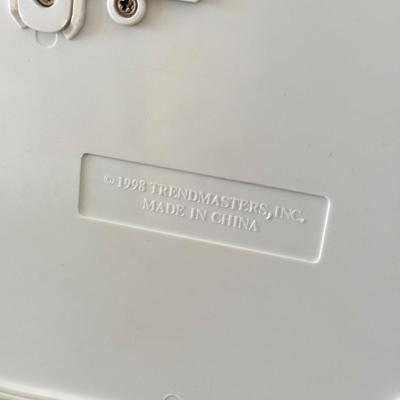 LOT 114B: 1998 Disney Trendmasters Beauty and the Beast Light-Up Castle Playset