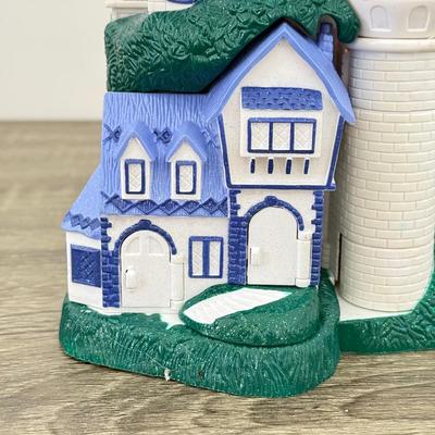 LOT 114B: 1998 Disney Trendmasters Beauty and the Beast Light-Up Castle Playset