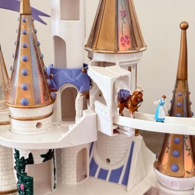 LOT 114B: 1998 Disney Trendmasters Beauty and the Beast Light-Up Castle Playset