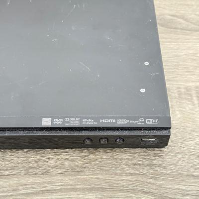 LOT 116B: Samsung Blu-Ray Disc Player BD-EM57C/ZA