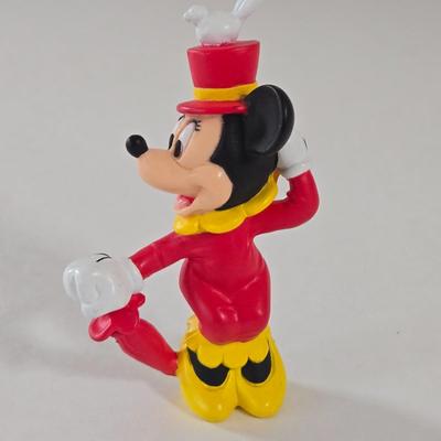 LOT 122A: Walt Disney World Monorail Pieces & 4 Disney Figures