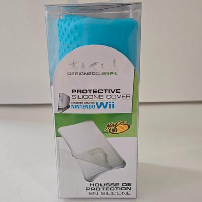 LOT 125B: Nintendo WII Games and Accessories