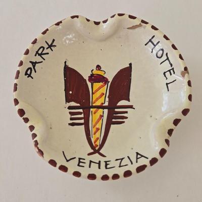 LOT 128L: Collection of Ashtrays & Small Square Frosted Plate