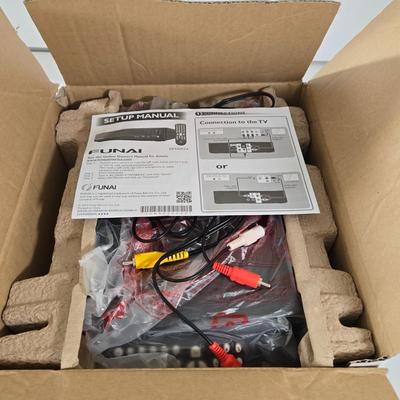 LOT 131L: Funai Progressive Scan DVD Player