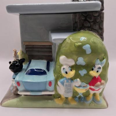 LOT 135A: New "Urban" Minnie & Mickey House Cookie Jar