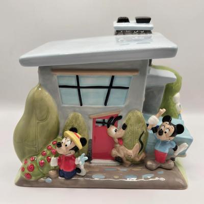 LOT 135A: New "Urban" Minnie & Mickey House Cookie Jar