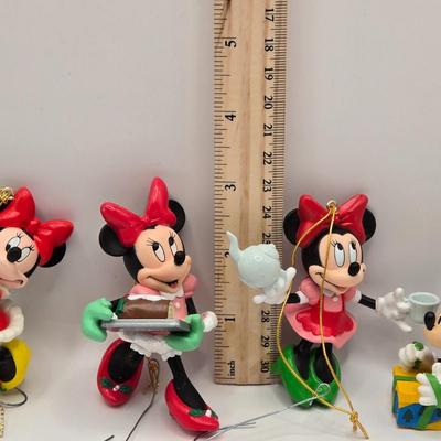 LOT 139A: Minnie Mouse Ornaments & Hallmark Disney Donald and Pluto Ornaments