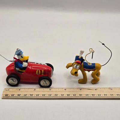 LOT 139A: Minnie Mouse Ornaments & Hallmark Disney Donald and Pluto Ornaments