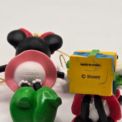 LOT 139A: Minnie Mouse Ornaments & Hallmark Disney Donald and Pluto Ornaments