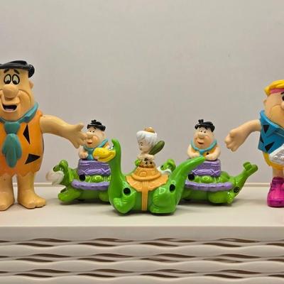 LOT 142A: Collection of Vintage Plastic & Bendable Toys